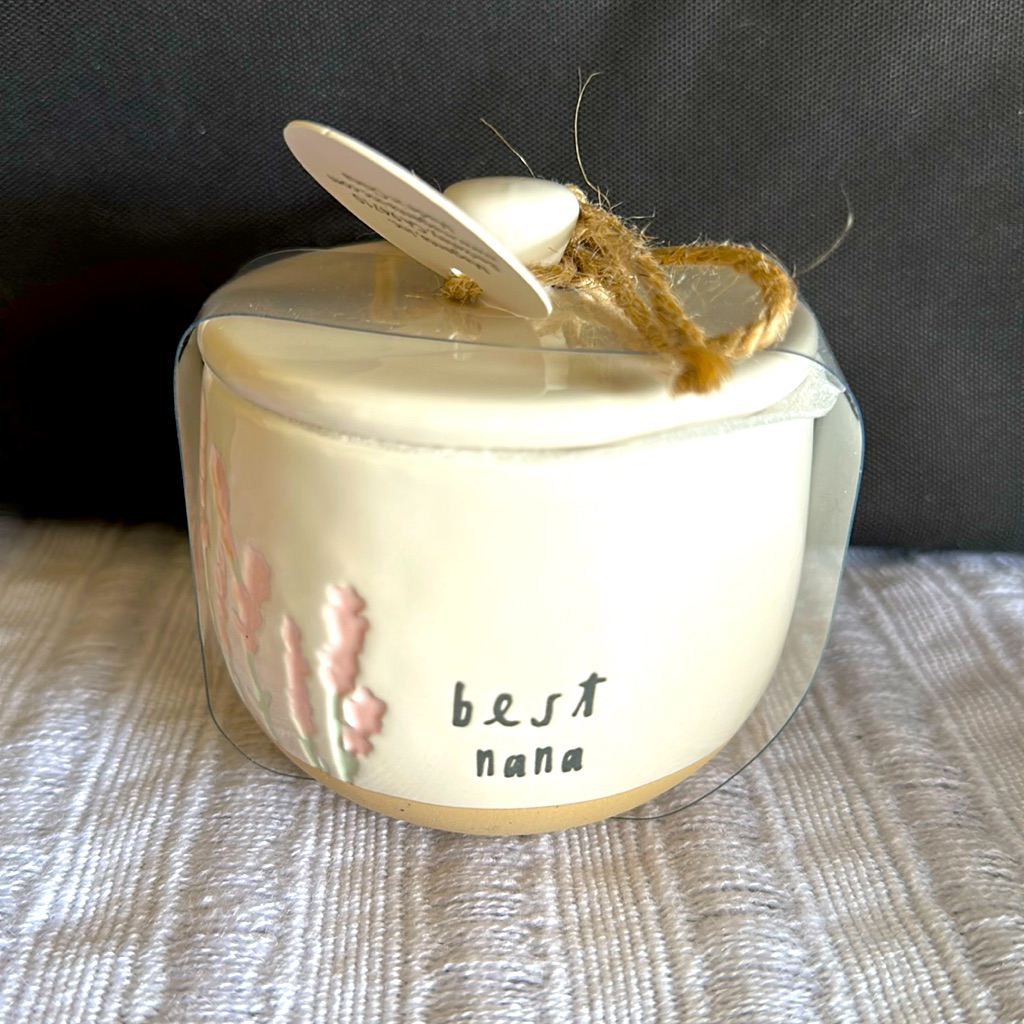 Nwt Rae Dunn “Best Nana” Trinket